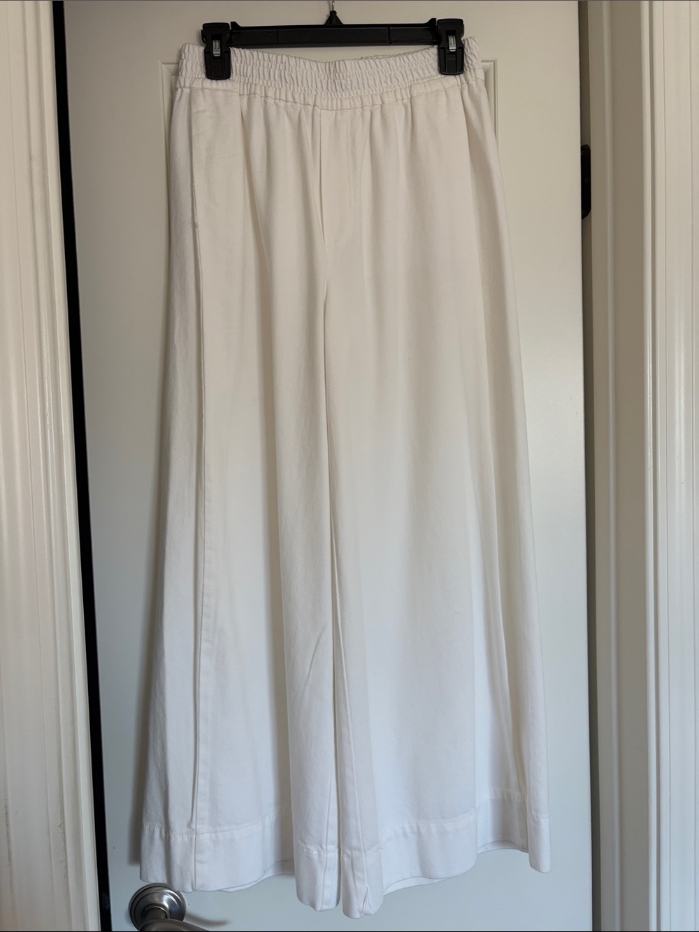 White women pants wide